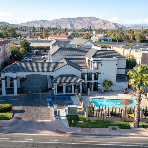 Mainstay Suites Moreno Valley Near March Air Reserve Base Экстерьер фото