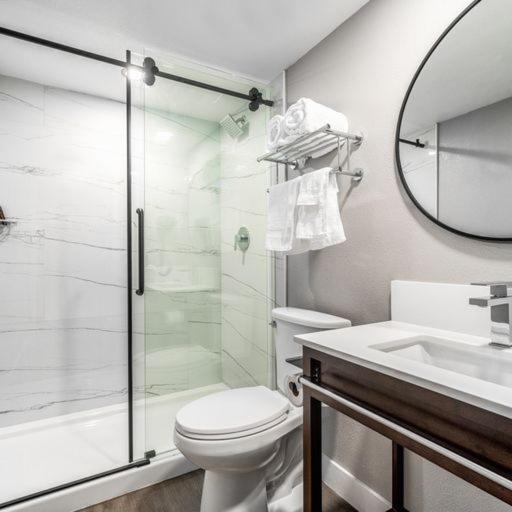 Mainstay Suites Moreno Valley Near March Air Reserve Base Экстерьер фото