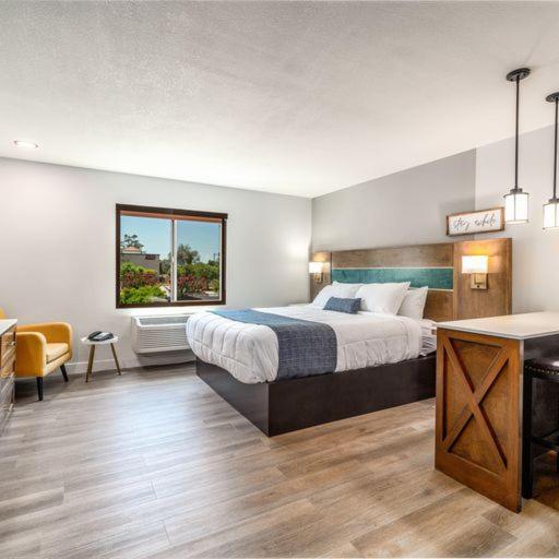 Mainstay Suites Moreno Valley Near March Air Reserve Base Экстерьер фото