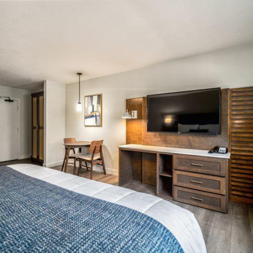 Mainstay Suites Moreno Valley Near March Air Reserve Base Экстерьер фото
